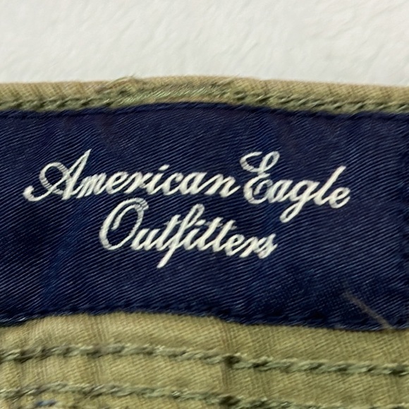 American Eagle Khaki Olive Green Cotton Rolled Hem Shorts Size 4 - Picture 4 of 7